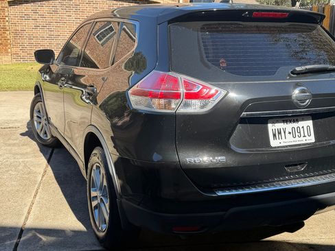 Used 2016 Nissan Rogue S image 6
