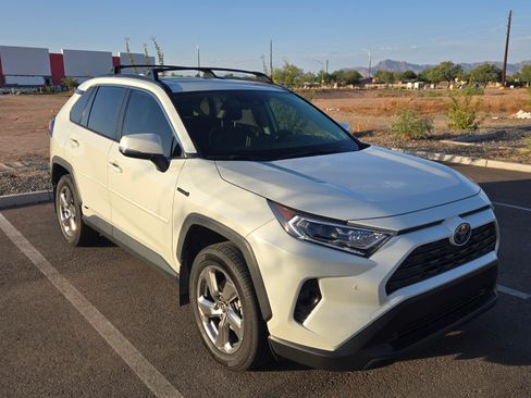 Used 2021 Toyota RAV4 XLE Premium AWD/4WD image 1