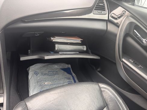 Used 2013 Hyundai Azera image 10