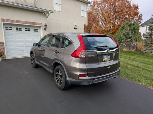 Used 2015 Honda CR-V LX image 16