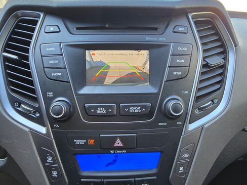 Used 2014 Hyundai Santa Fe Limited image 5