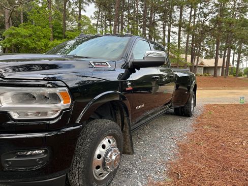 Used 2021 RAM 3500 Laramie AWD/4WD image 30