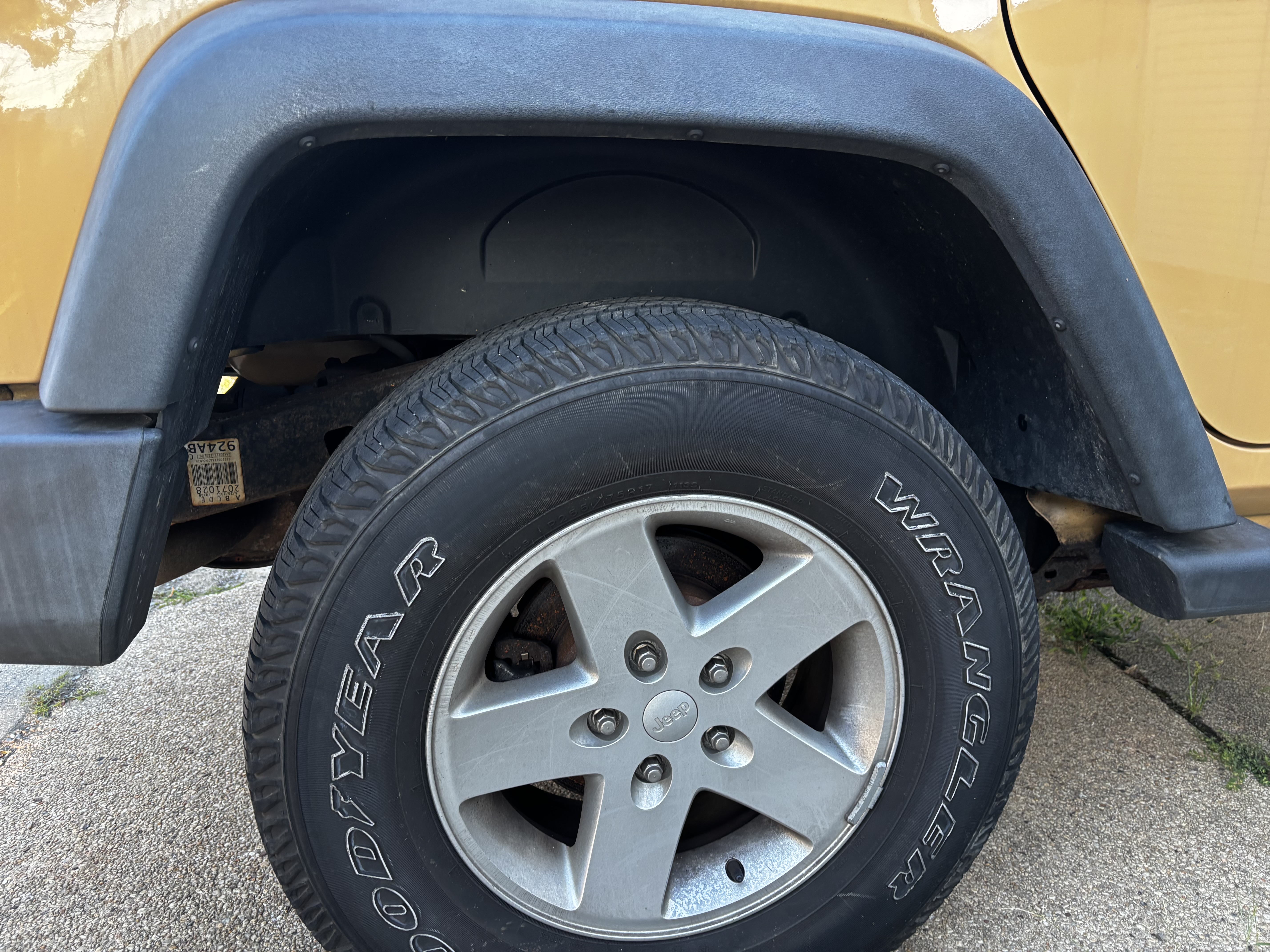 Used 2014 Jeep Wrangler Unlimited Sport w/ Quick Order Package 24S AWD/4WD image 11
