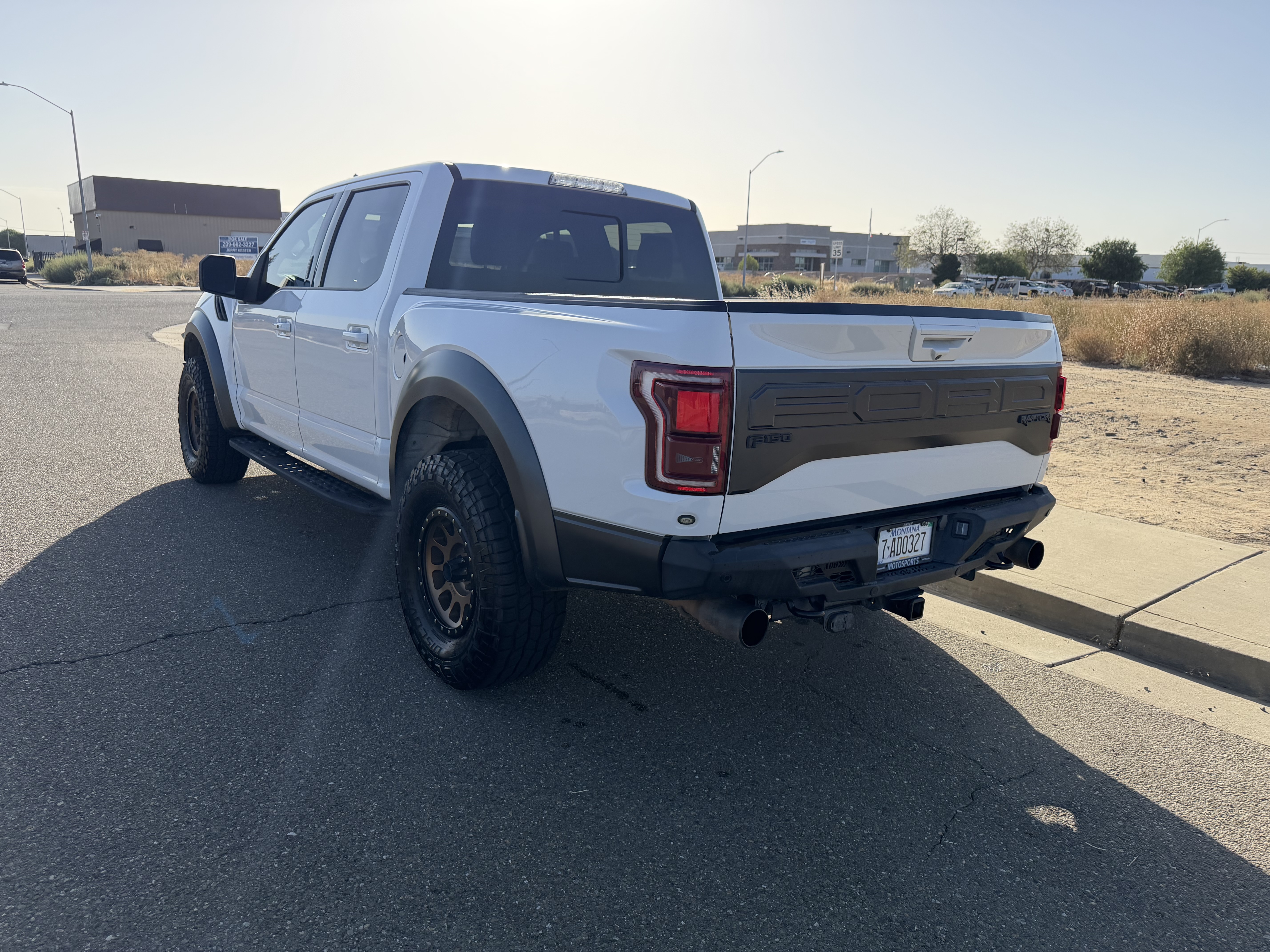 Used 2018 Ford F150 Raptor w/ Equipment Group 802A Luxury AWD/4WD image 6
