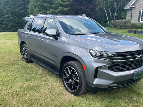 Used 2021 Chevrolet Tahoe RST image 2