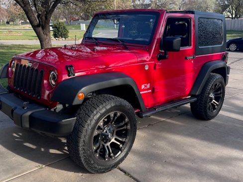 Used 2009 Jeep Wrangler X w/ Black Appearance Group image 1