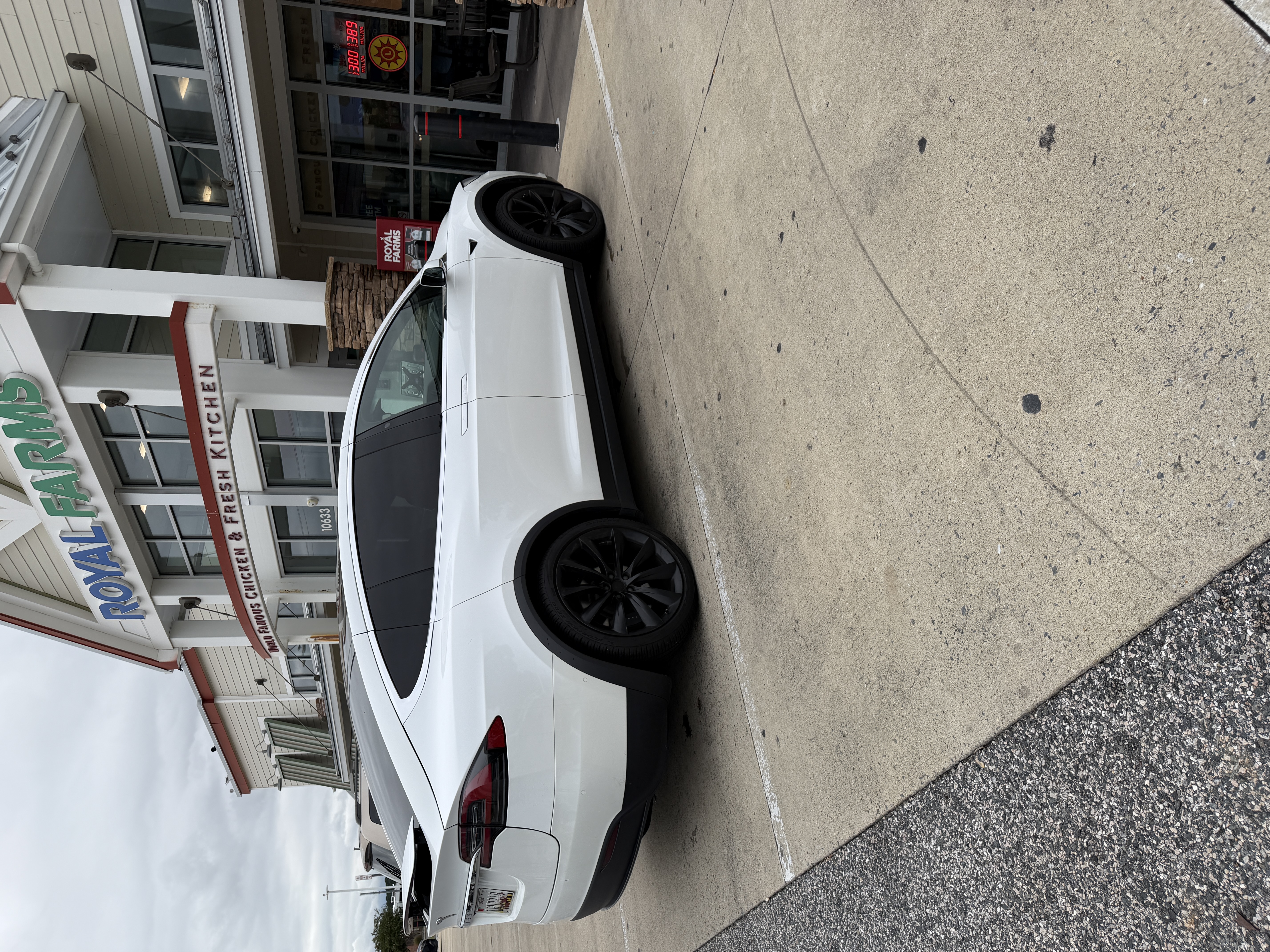Used 2021 Tesla Model X Long Range AWD/4WD image 5