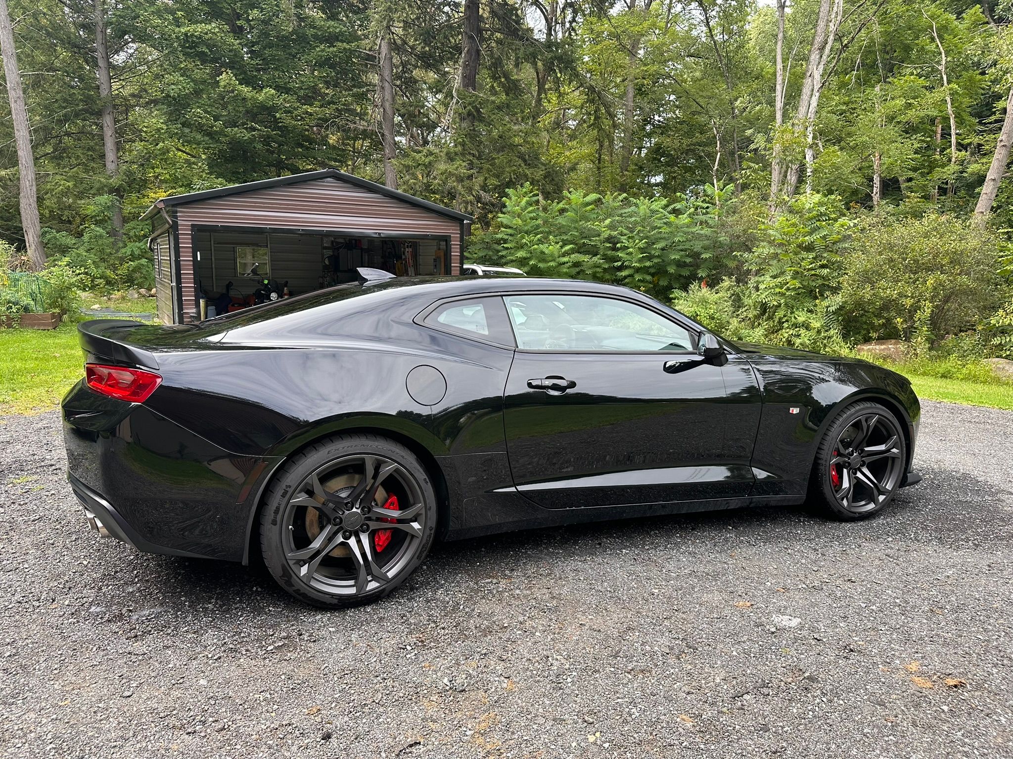 Used 2018 Chevrolet Camaro SS RWD image 2