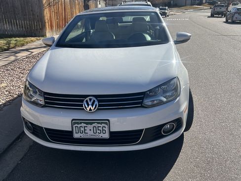 Used 2012 Volkswagen Eos Komfort FWD image 1