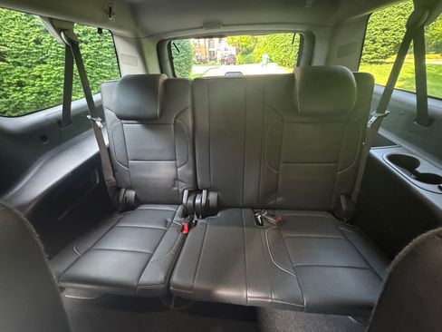 Used 2019 GMC Yukon XL SLT AWD/4WD image 23