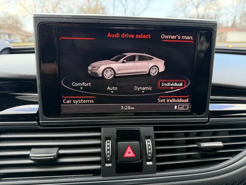 Used 2017 Audi RS 7 Performance image 11