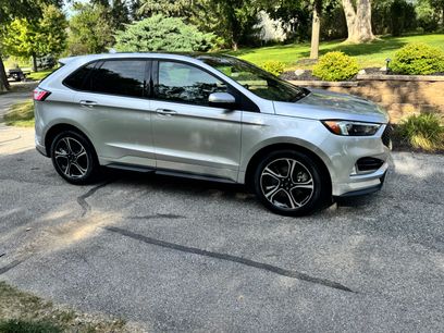 Used 2019 Ford Edge ST w/ Cold Weather Package