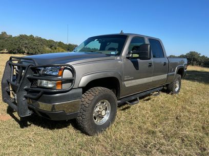 Used 2006 Chevrolet Silverado 2500 LT w/ Heavy-Duty Power Package