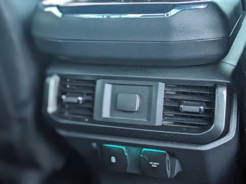 Used 2022 Ford F150 XLT w/ Equipment Group 302A High image 19