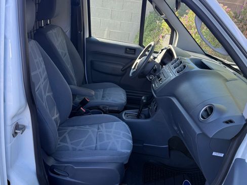 Used 2013 Ford Transit Connect XL image 6