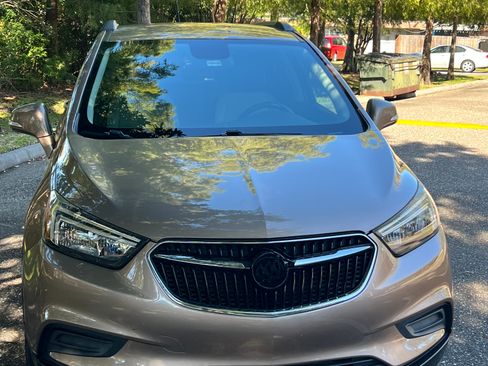 Used 2019 Buick Encore Preferred image 5