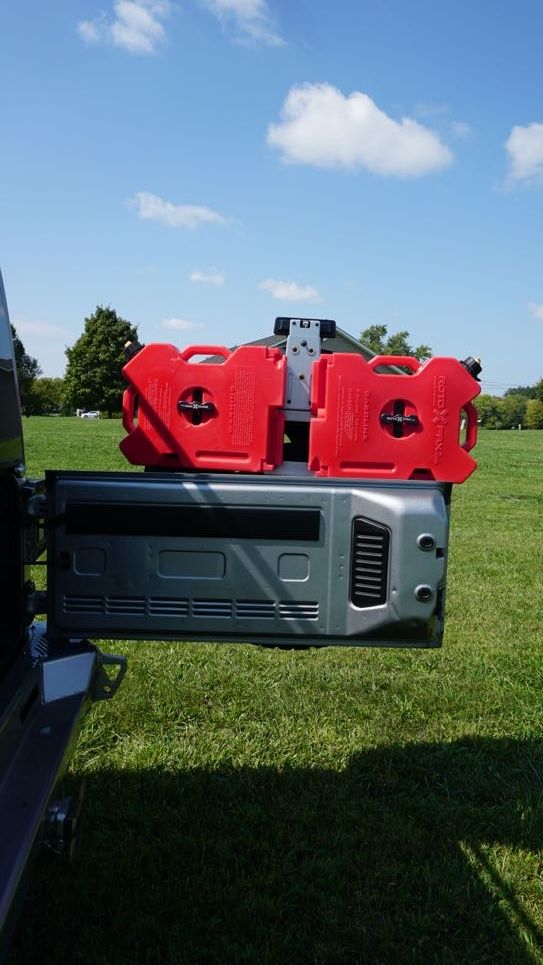 Used 2015 Jeep Wrangler Unlimited Rubicon w/ Connectivity Group AWD/4WD image 26