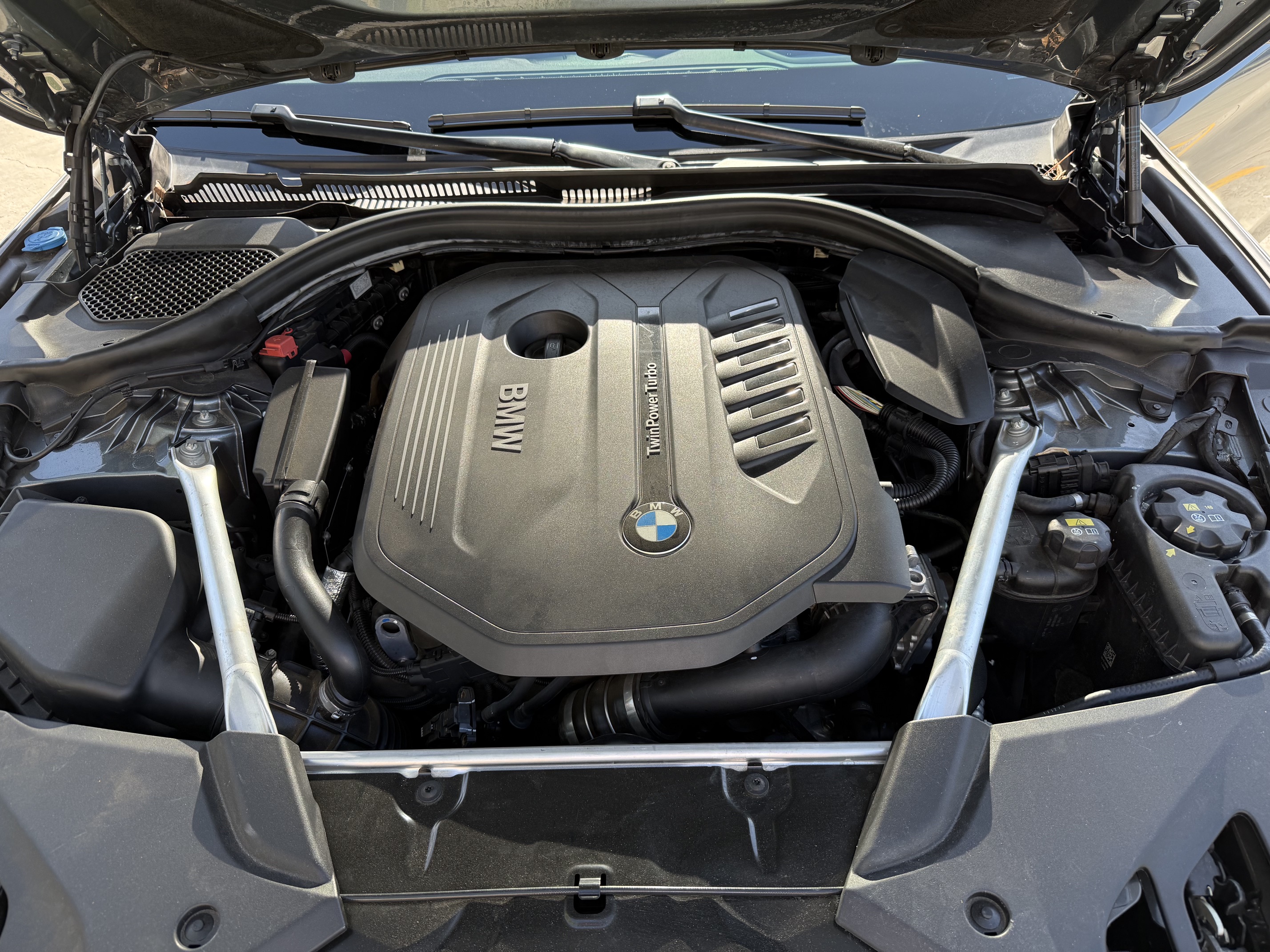 Used 2019 BMW 540i w/ M Sport Package RWD image 11