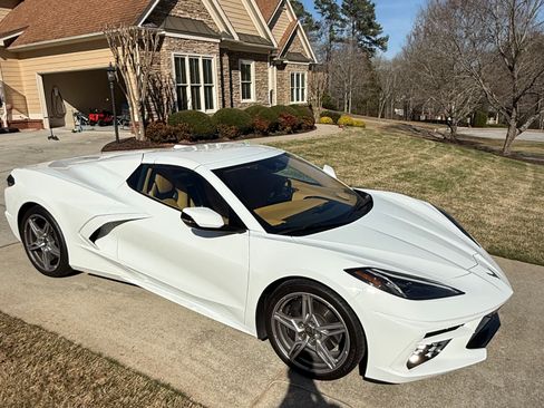 Used 2024 Chevrolet Corvette Stingray Convertible 2D w/ Z51 Performance Package image 28
