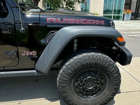 Used 2021 Jeep Gladiator Rubicon w/ LED Lighting Group image 12