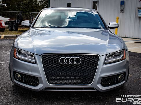 Used 2010 Audi A5 2.0T Premium image 25