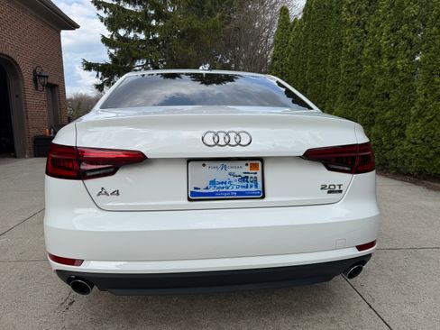 Used 2017 Audi A4 2.0T Ultra Premium w/ Convenience Package image 2