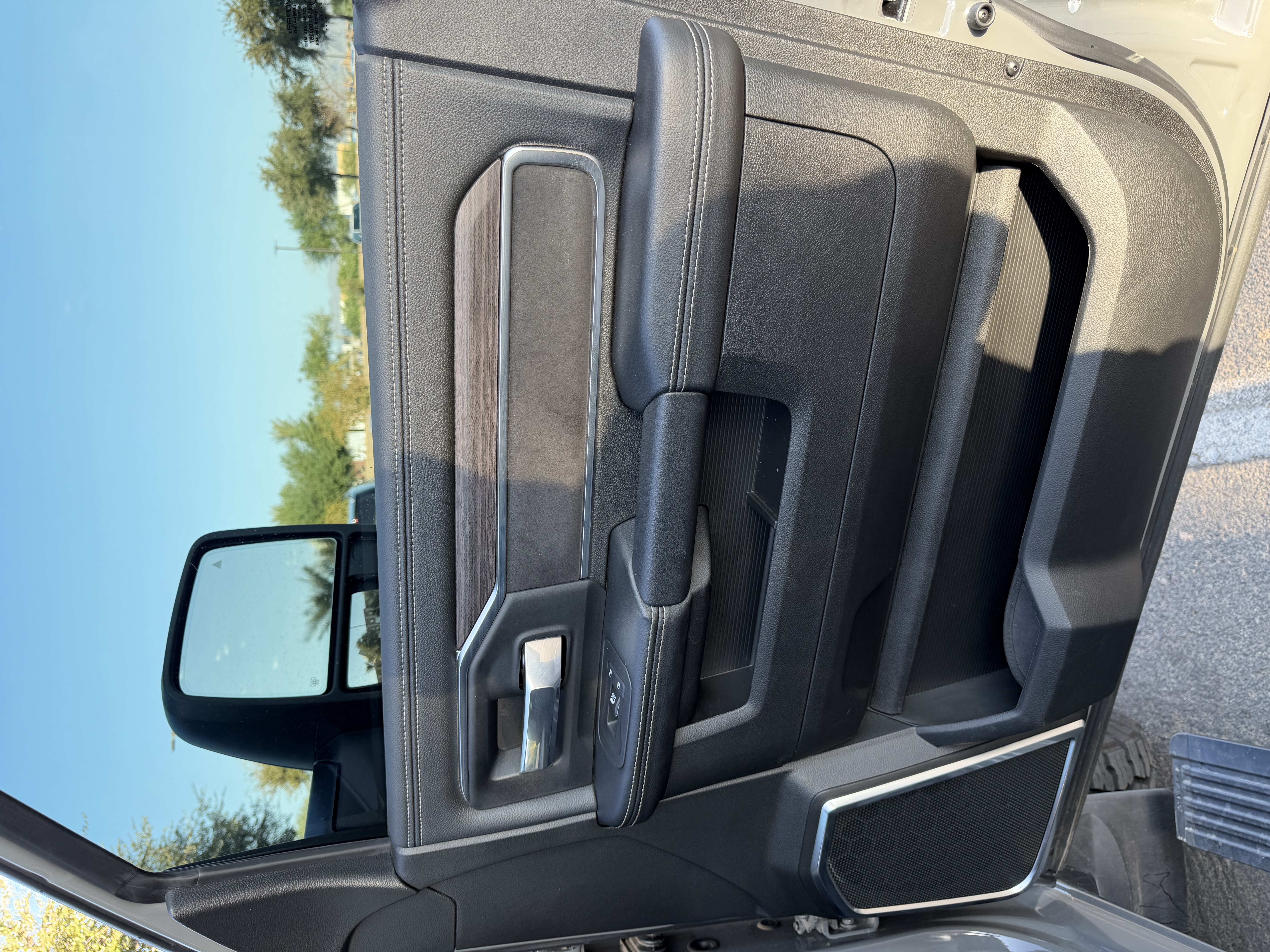 Used 2026 RAM 2500 Laramie w/ Night Edition AWD/4WD image 12