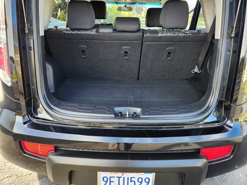 Used 2011 Kia Soul + w/ Audio Pkg image 6