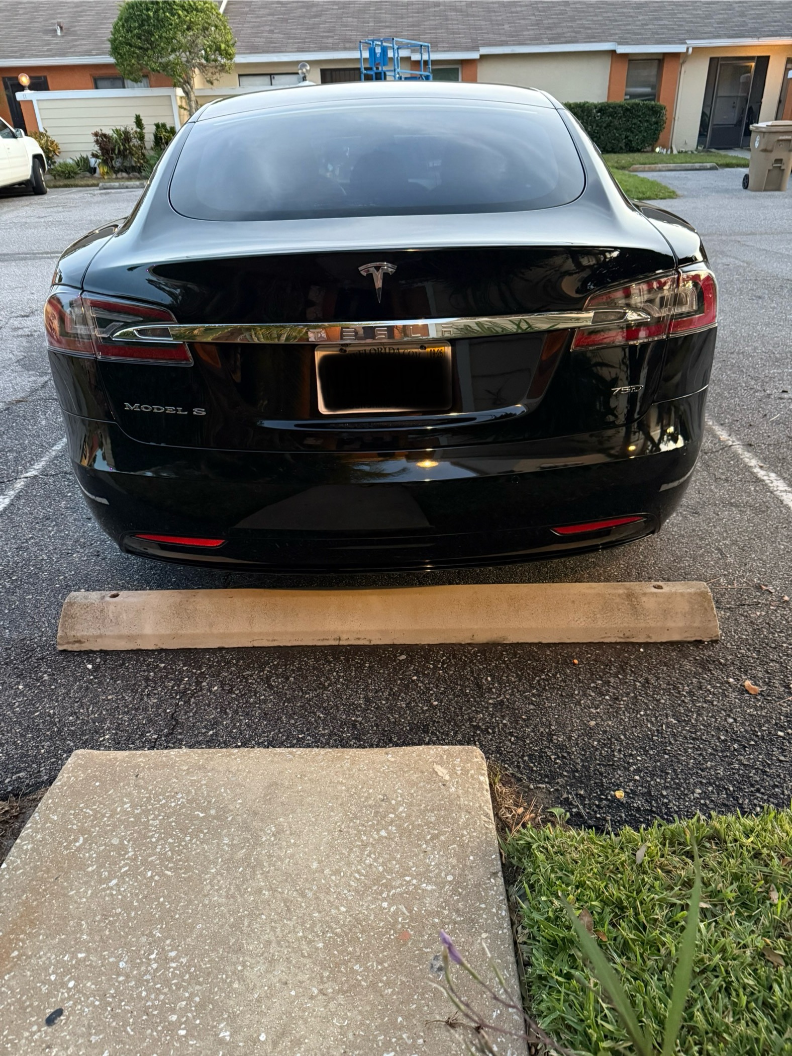 Used 2018 Tesla Model S 75D AWD/4WD image 5