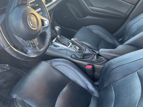 Used 2015 MAZDA MAZDA3 s Grand Touring FWD image 2
