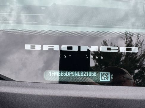 Used 2022 Ford Bronco Outer Banks w/ Sasquatch Package image 5