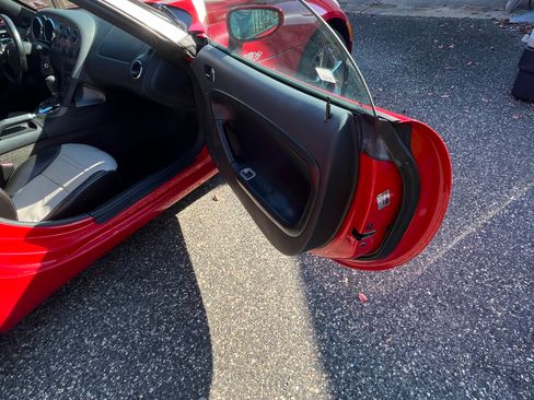 Used 2008 Pontiac Solstice Convertible w/ Premium Package image 15