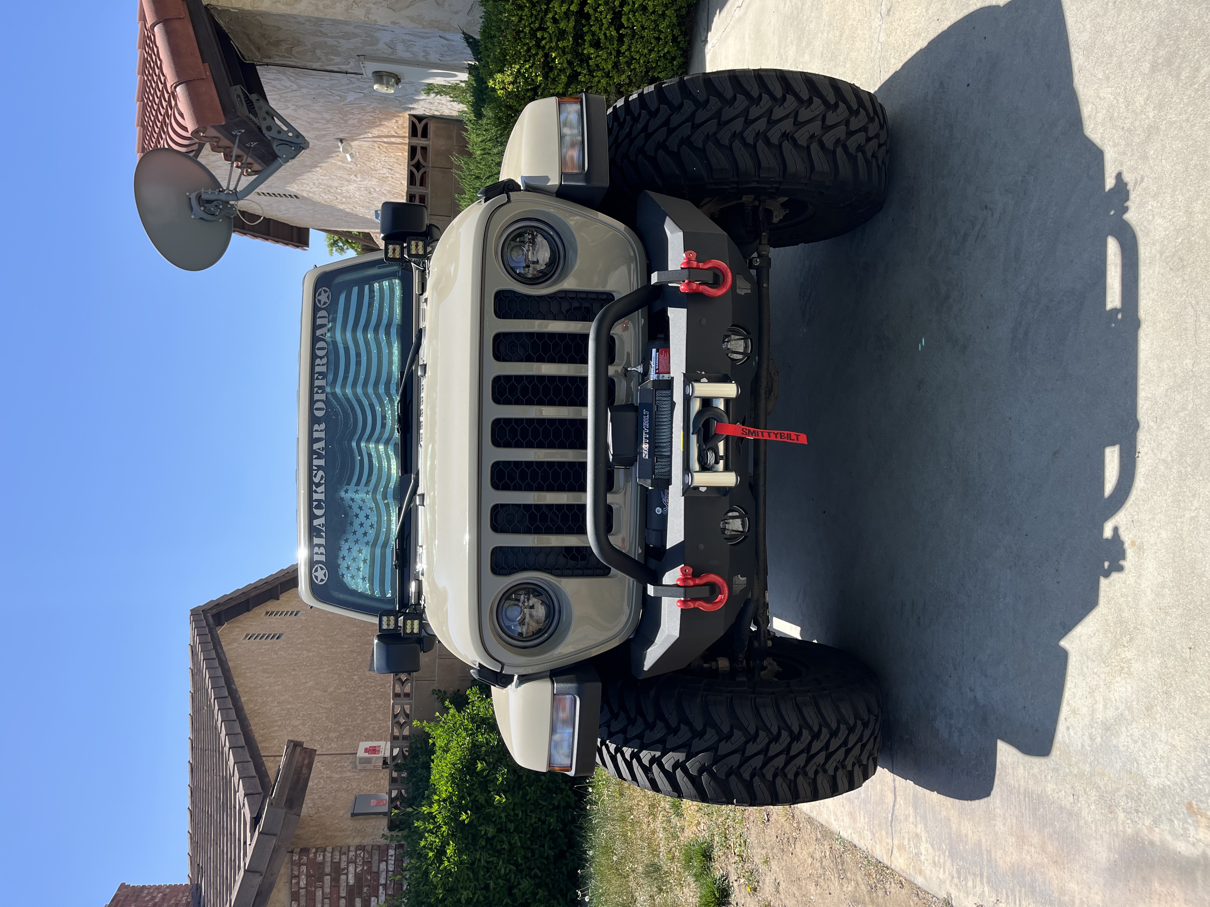 Used 2020 Jeep Gladiator Sport w/ Quick Order Package 24S AWD/4WD image 1