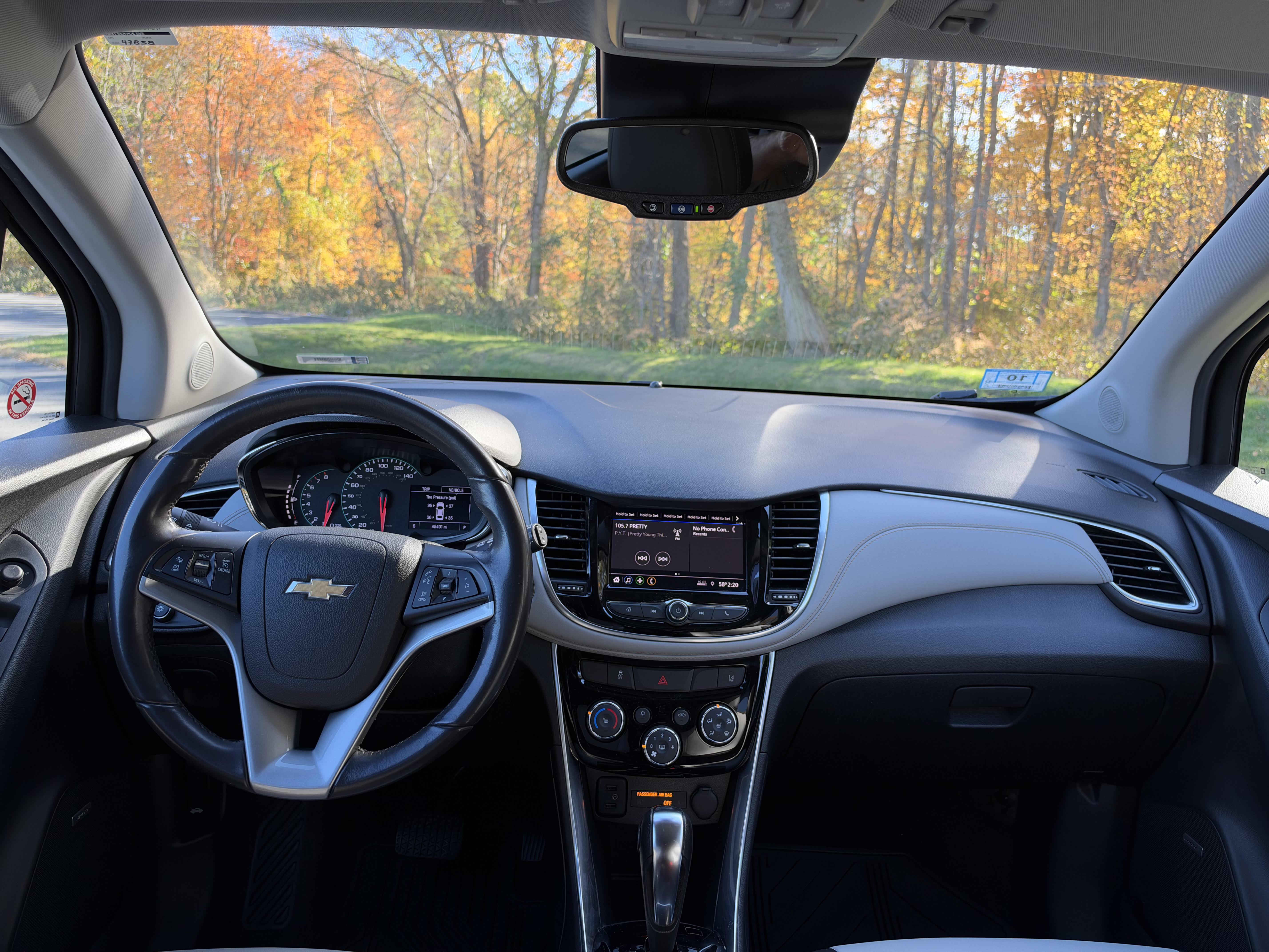 Used 2020 Chevrolet Trax Premier w/ LPO, Protection Package AWD/4WD image 13