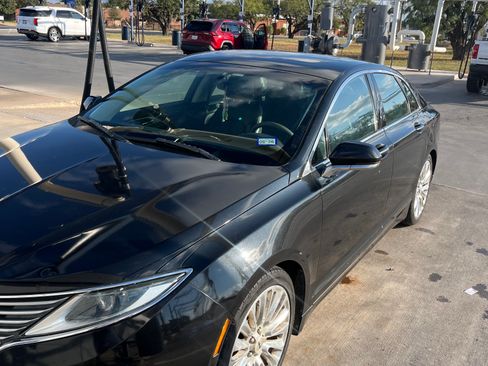 Used 2014 Lincoln MKZ AWD w/ Equipment Group 101A Select image 2