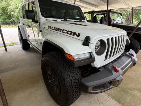 Used 2018 Jeep Wrangler Unlimited Rubicon w/ LED Lighting Group AWD/4WD image 5