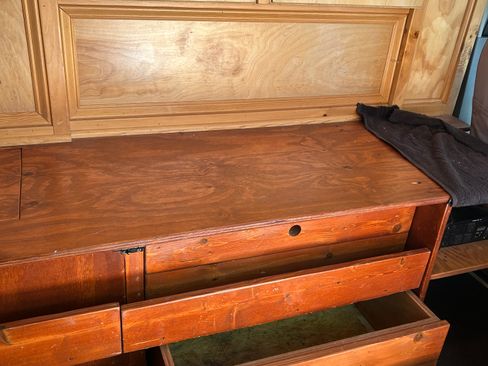 Used 2019 Ford Transit 150 130 Medium Roof image 6