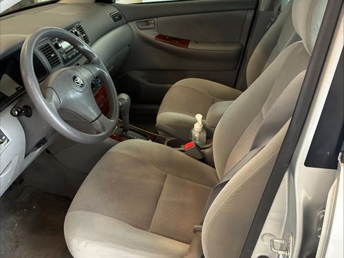 Used 2007 Toyota Corolla LE image 8