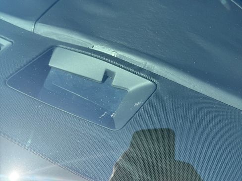 Used 2020 Cadillac Escalade Platinum image 15