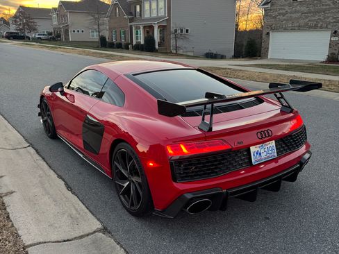 Used 2023 Audi R8 V10 performance image 8