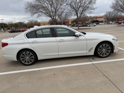 Used 2019 BMW 530i xDrive w/ Convenience Package image 6