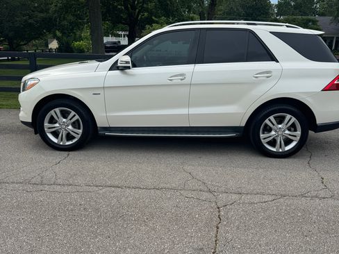 Used 2012 Mercedes-Benz ML 350 ML 350 4MATIC Sport Utility 4D image 1