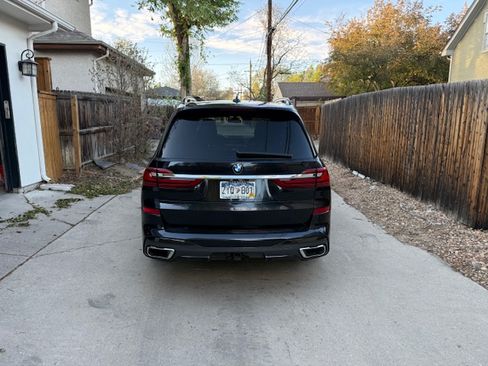 Used 2020 BMW X7 xDrive40i w/ M Sport Package image 4