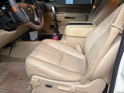 Used 2012 Chevrolet Silverado 1500 LT w/ All-Star Edition AWD/4WD image 8