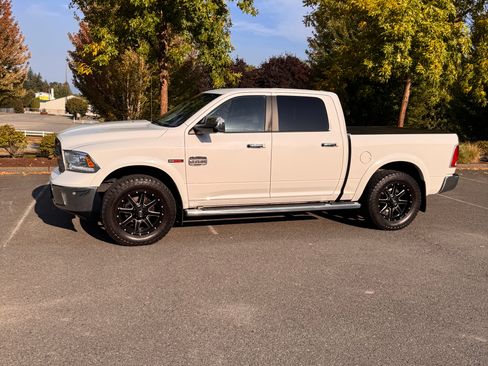 Used 2014 RAM 1500 Laramie Longhorn w/ Trailer Tow Group AWD/4WD image 2