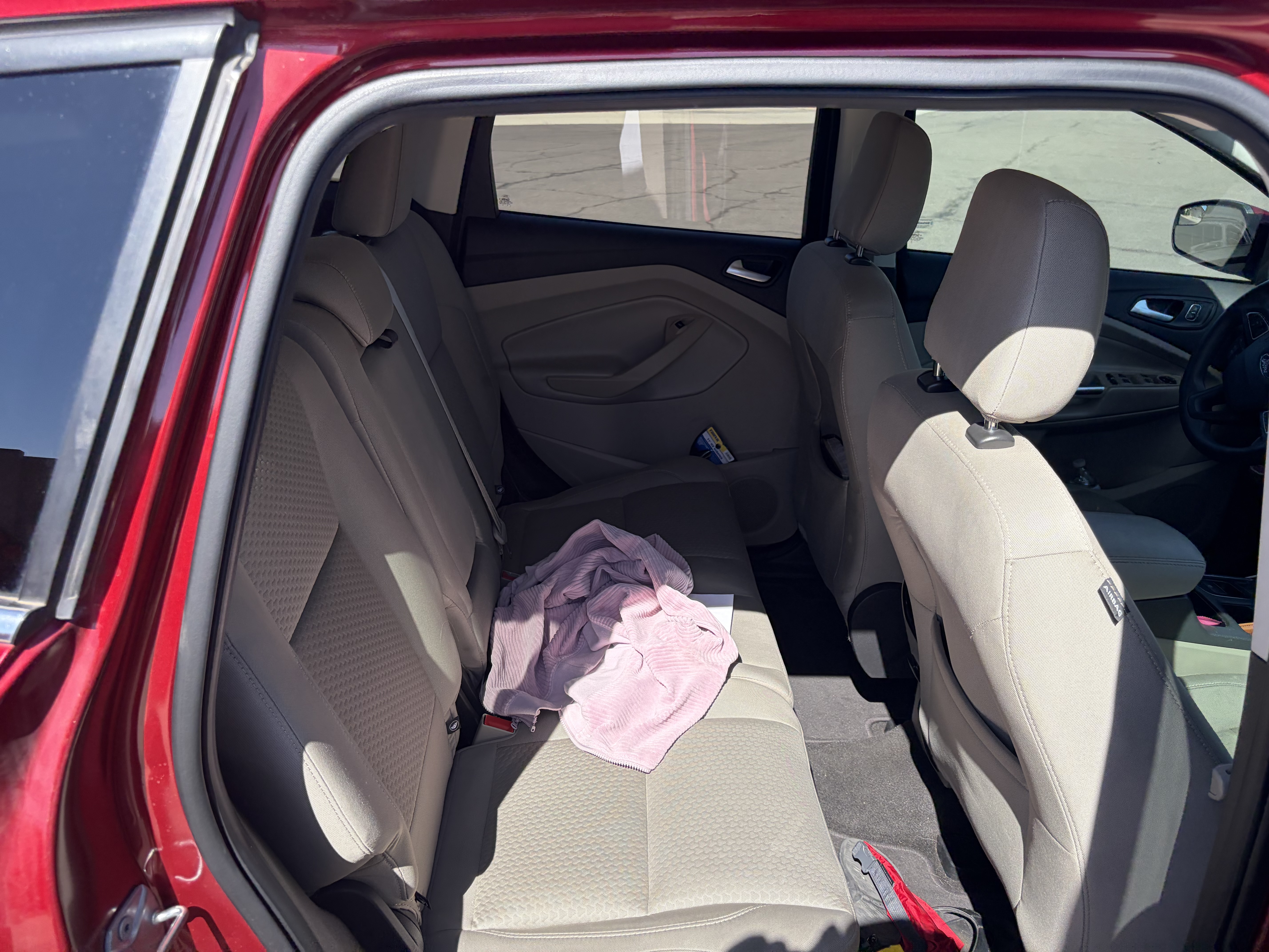 Used 2018 Ford Escape SE w/ SE Sync 3 Package FWD image 14