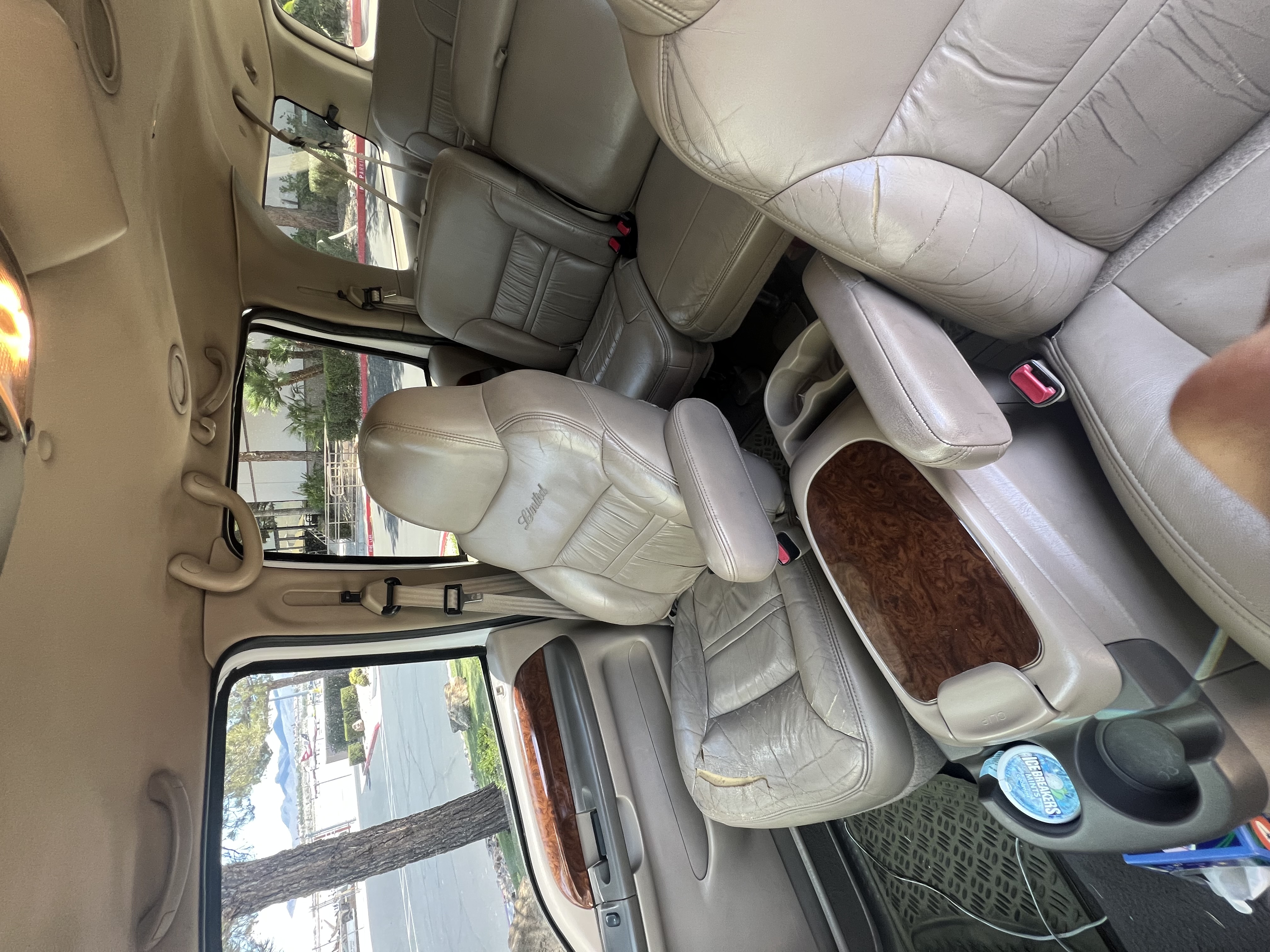 Used 2000 Ford Excursion Limited AWD/4WD image 9