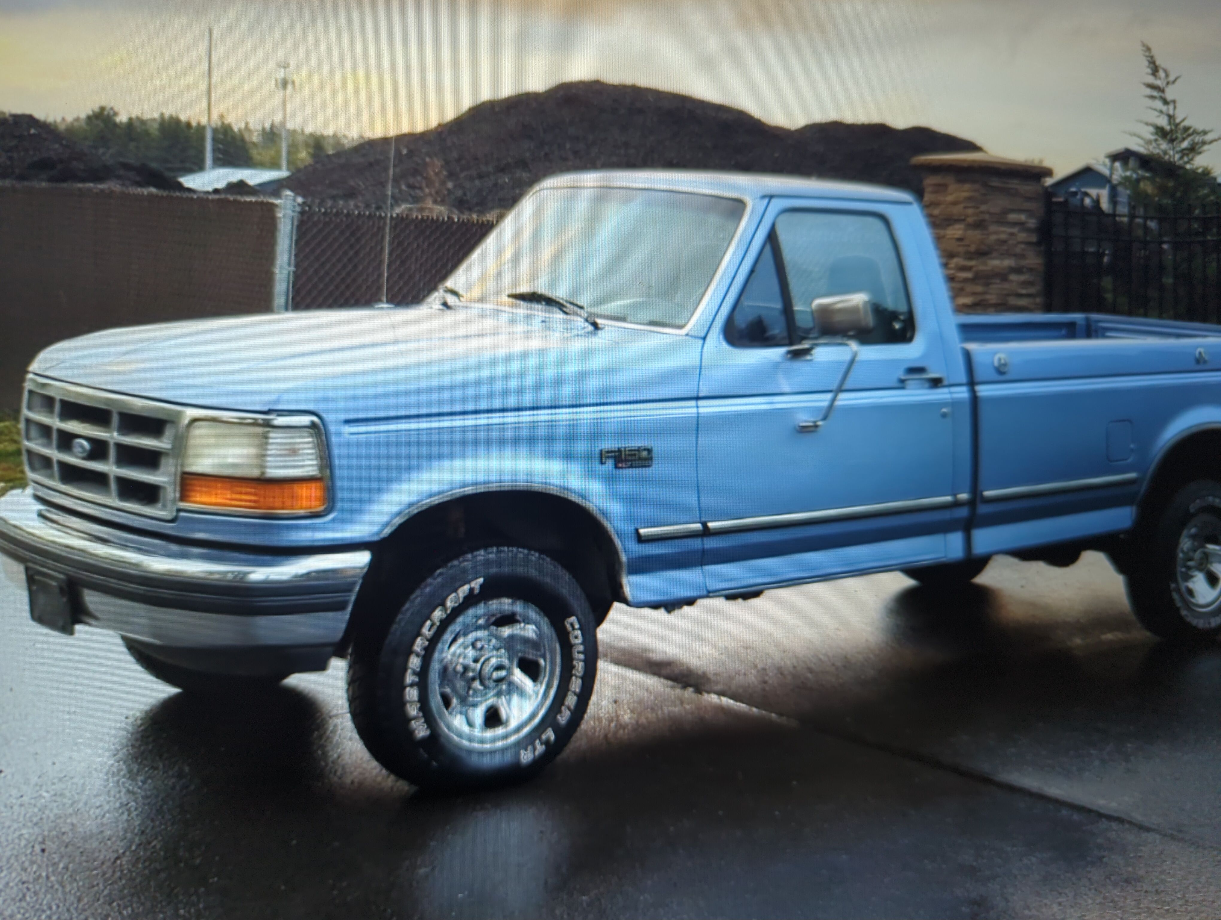 Used 1996 Ford F150 4x4 Regular Cab image 6