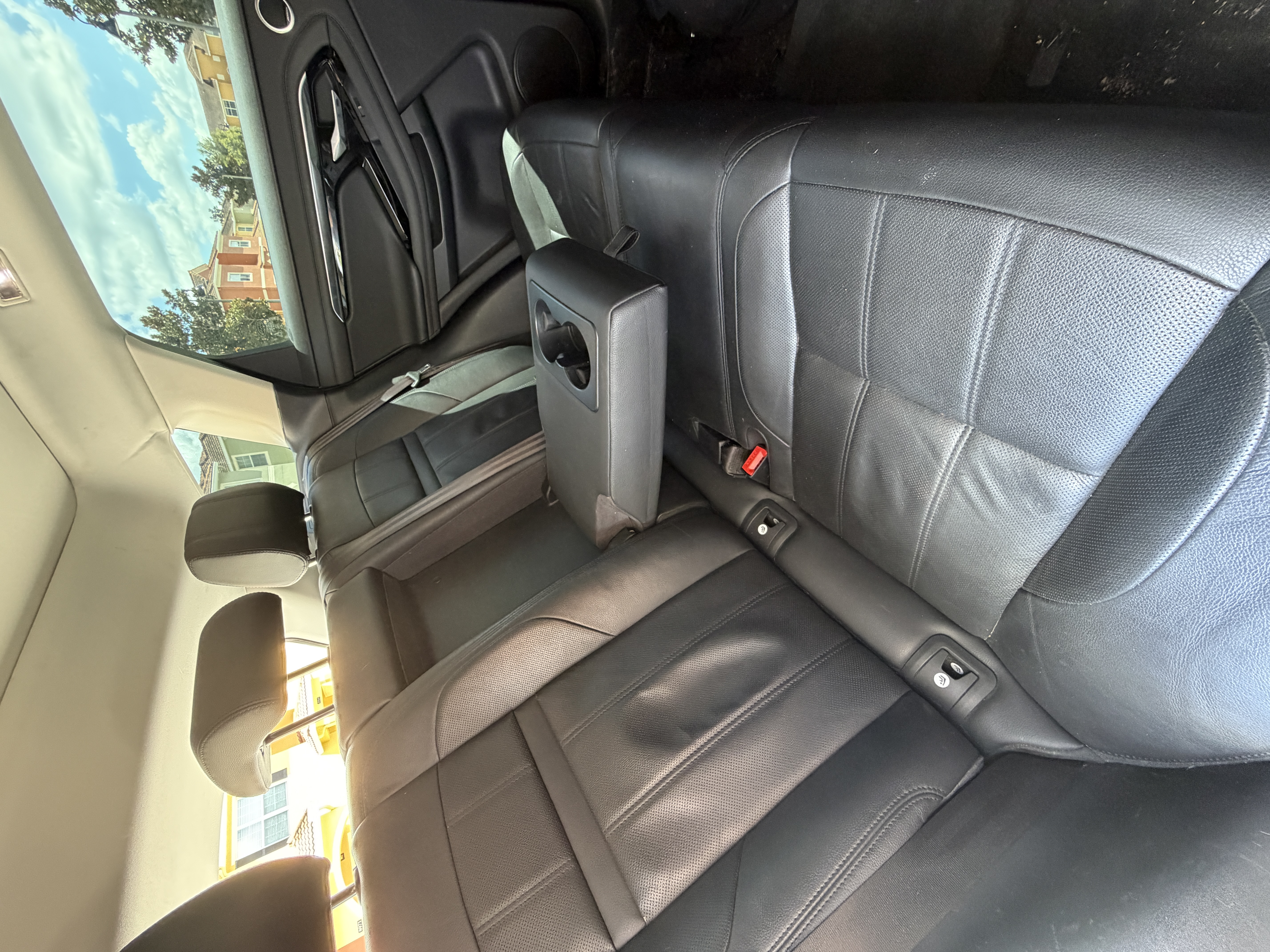 Used 2020 Land Rover Range Rover Evoque S AWD/4WD image 6