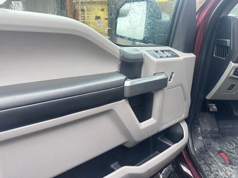 Used 2017 Ford F150 XLT w/ Equipment Group 301A Mid image 10